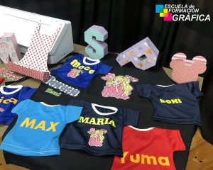 Cursdo de Papelería Creativa y Silhouette en Uruguay Presencial (22)